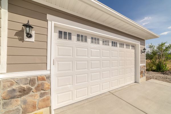 Cost of Garage Siding Repair in Fort Walton Beach